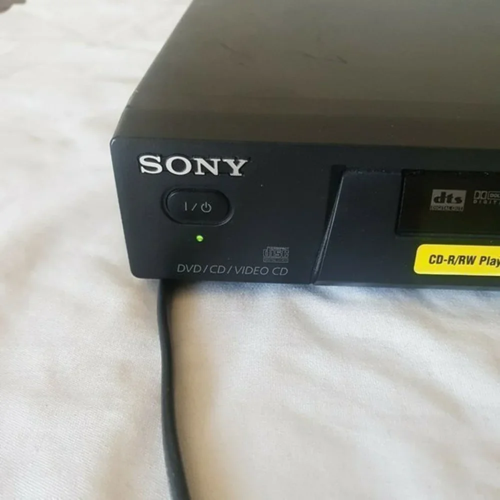 Sony Precision Drive 2/MP3 Playback DVD/CD/Video CD Player DVP-NS315